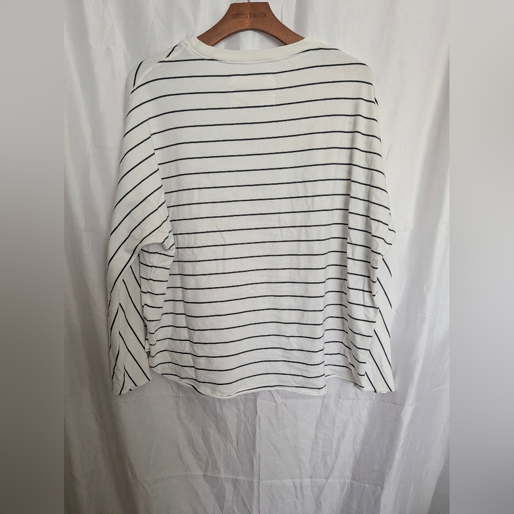 Frank & Eileen Tee Lab Oversized Continuous Sweatshirt Size Small - Picture 5 of 6